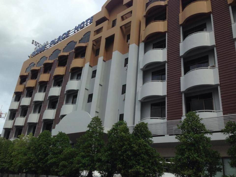 Rome Place Hotel Phuket Eksteriør bilde