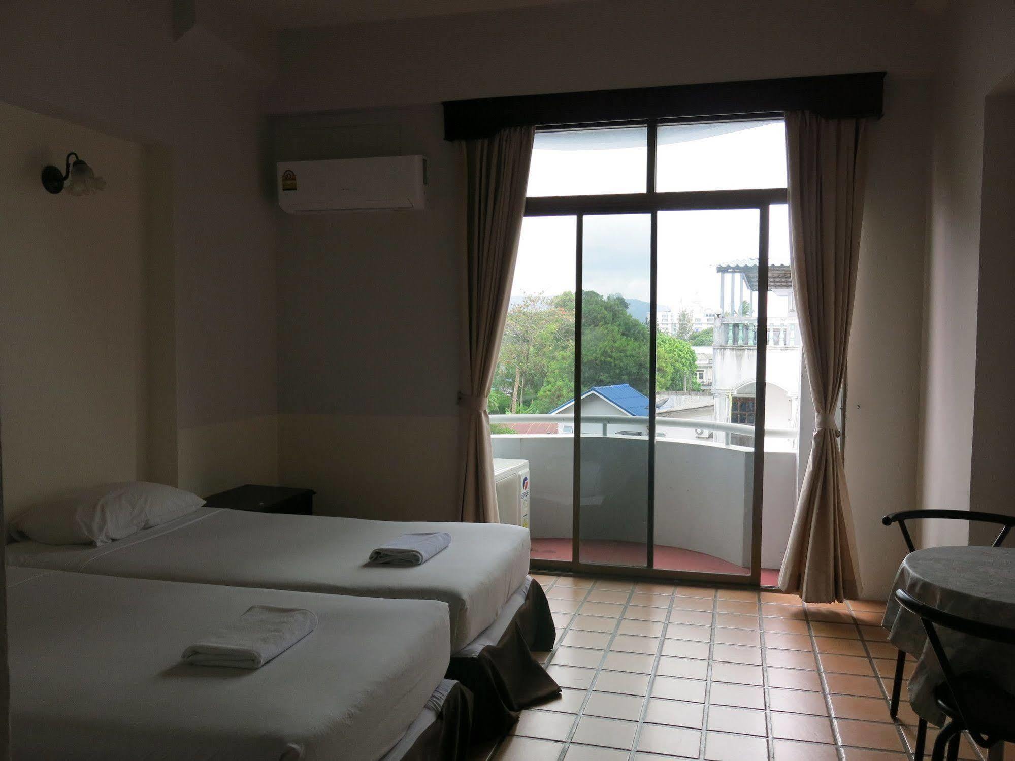 Rome Place Hotel Phuket Eksteriør bilde