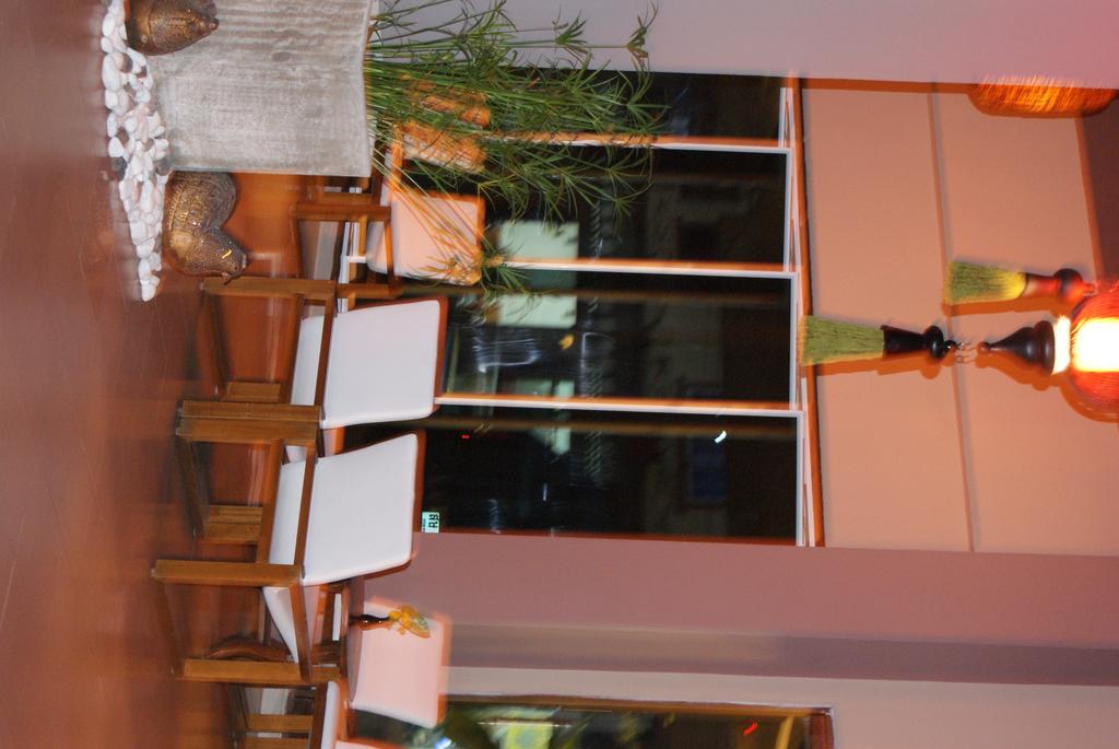 Rome Place Hotel Phuket Eksteriør bilde